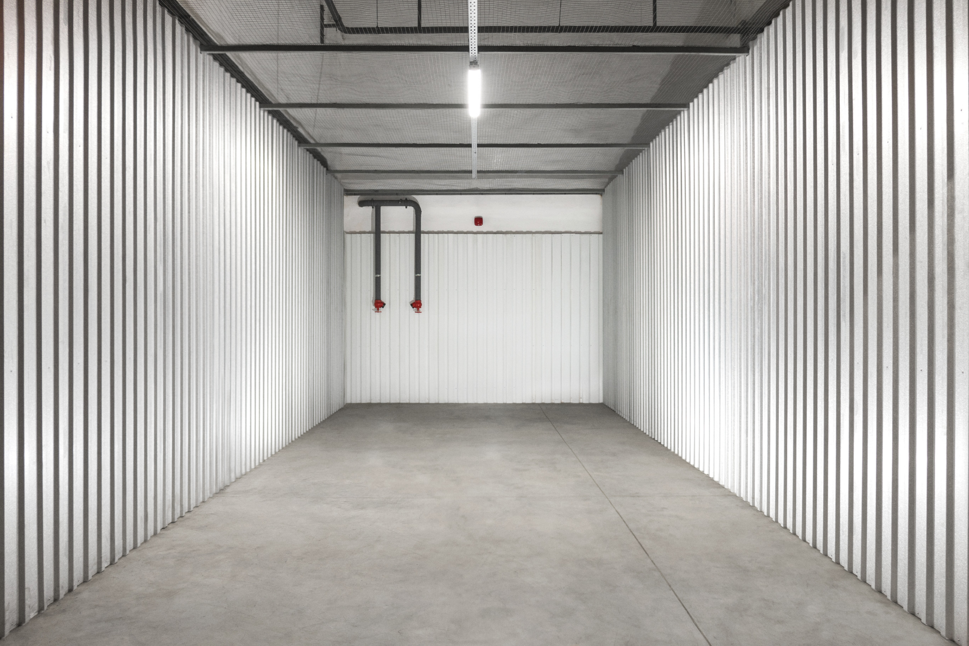 Make the most of temporary self storage